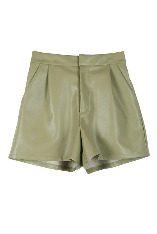 LILOU Vegan leather shorts