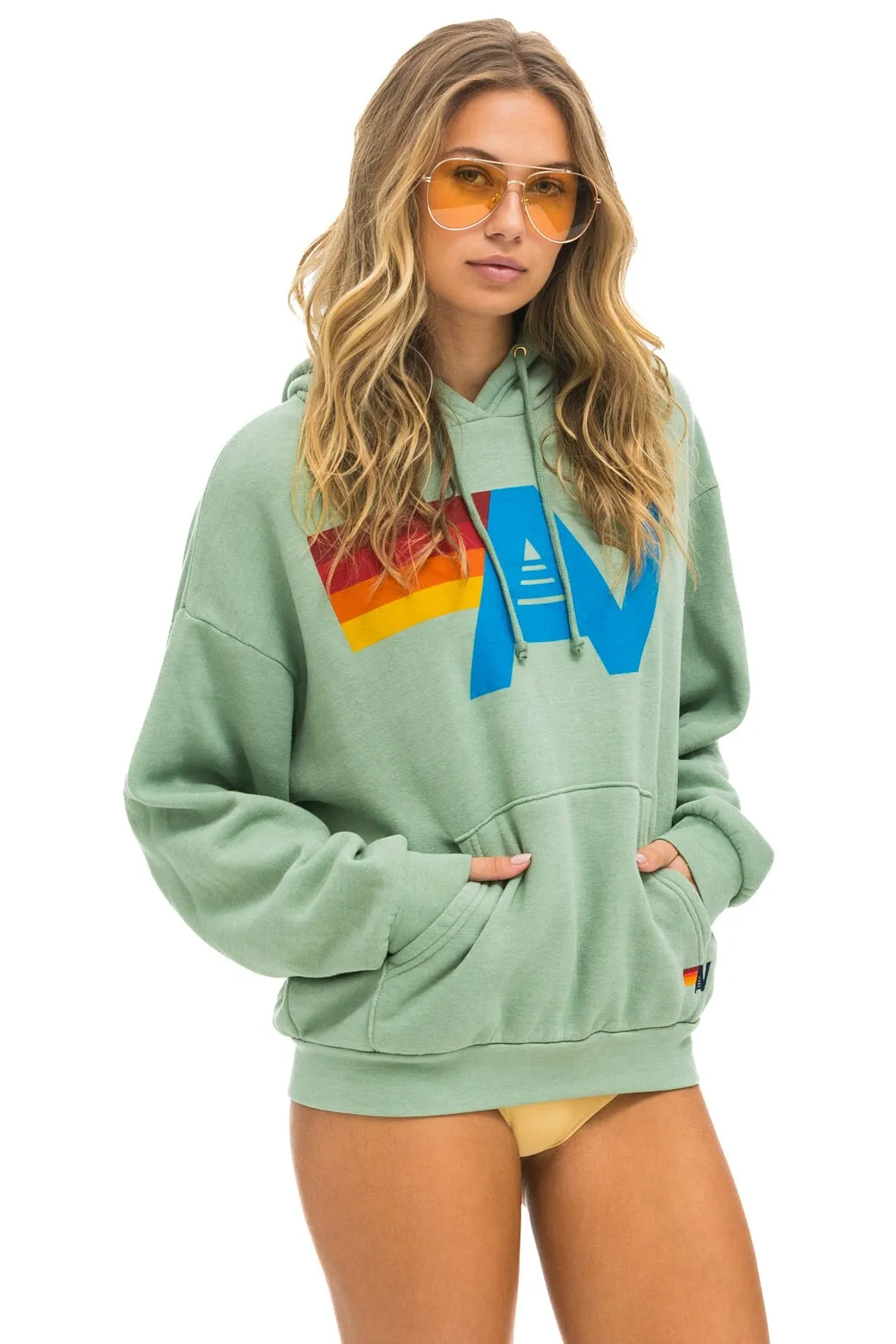 LOGO PULLOVER RELAXED HOODIE - SAGE