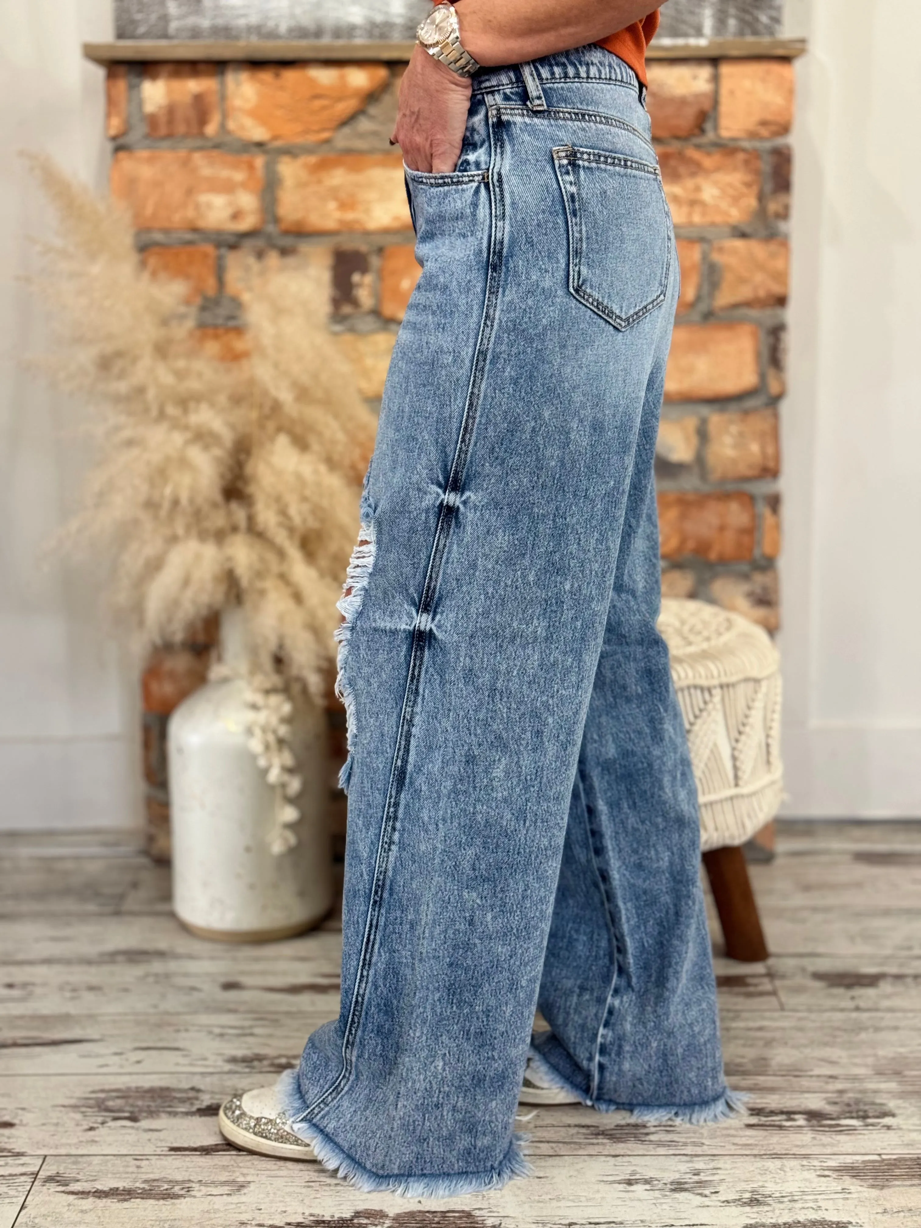 Raw Edge Distressed Wide Leg Jeans