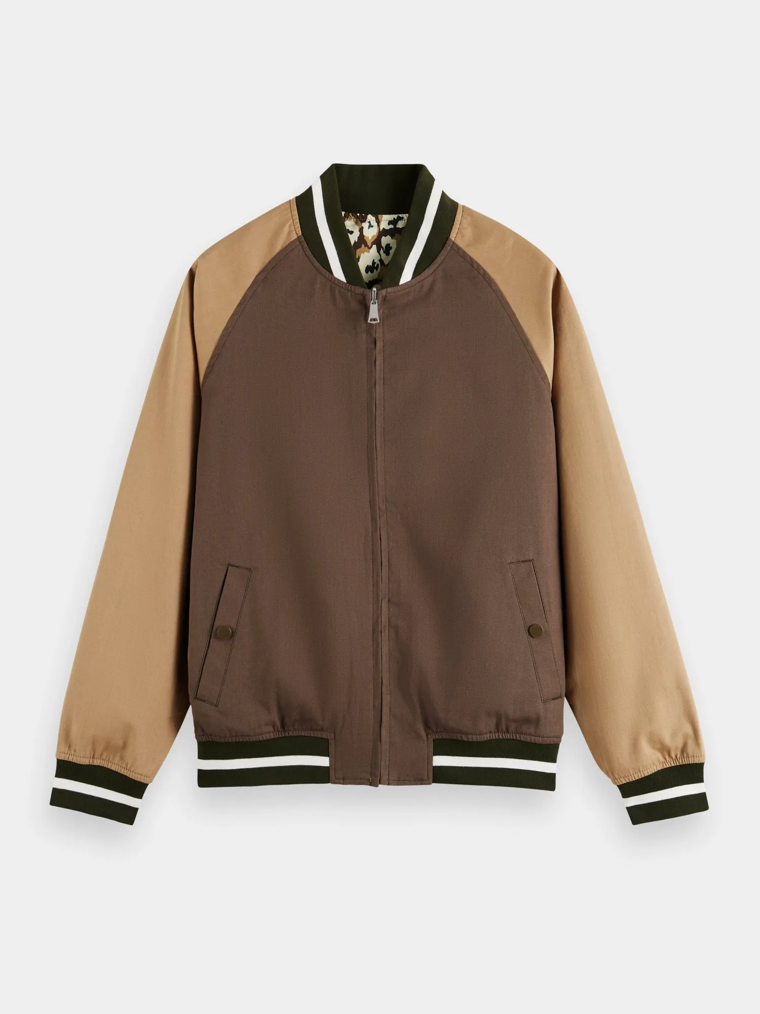 Reversible bomber jacket